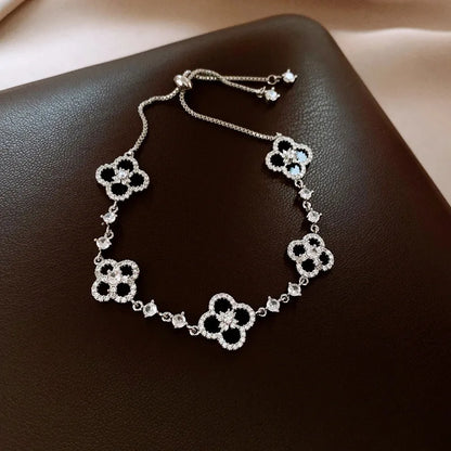 Sakura Cleef Bracelet