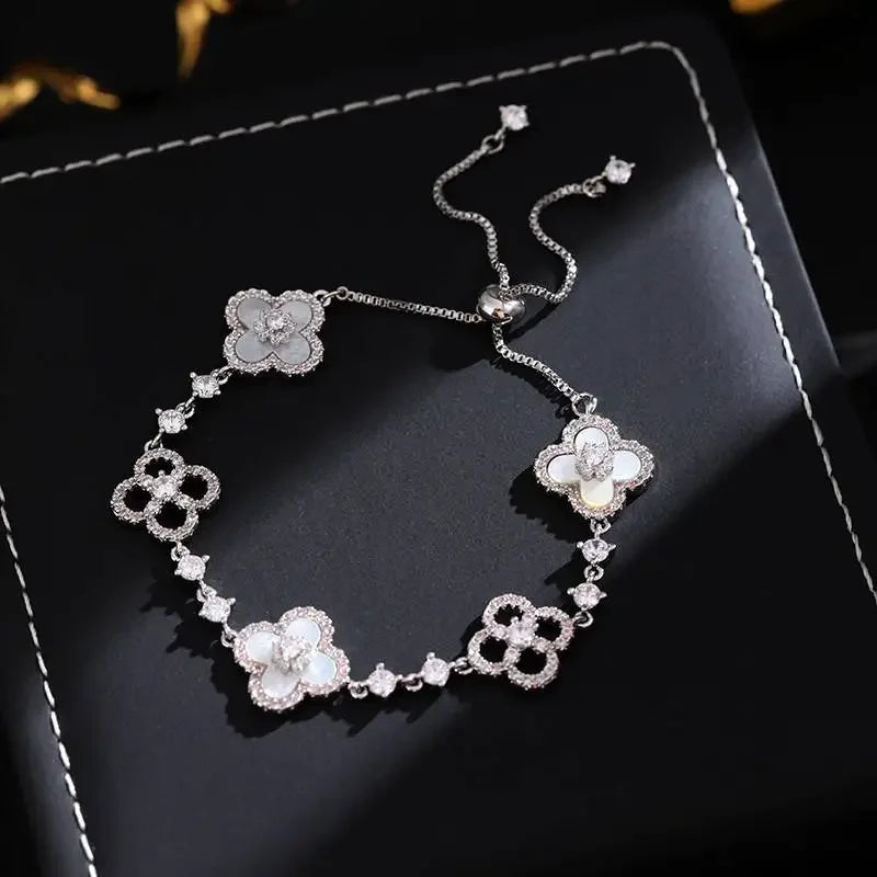 Sakura Cleef Bracelet